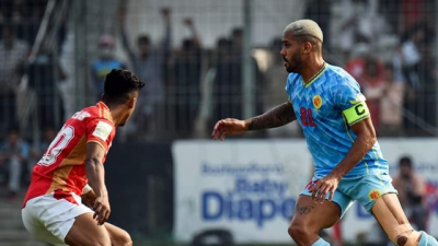 ব্রাজিলিয়ানের জোড়ায় আবাহনীকে হারালো বসুন্ধরা