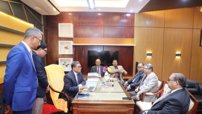প্রযুক্তিগত সেবার উদ্বোধন করেন প্রধান বিচারপতি হাসান ফয়েজ সিদ্দিকী