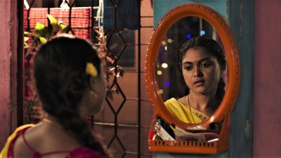 ছবির একটি দৃশ্যে শিমু চরিত্রে রিকিতা নন্দিনী