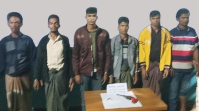গ্রেফতার ছয় রোহিঙ্গা