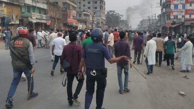 টাঙ্গাইলে আওয়ামী লীগের দুই গ্রুপের সংঘর্ষ