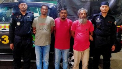 র‌্যাবের হেফাজতে গ্রেফতার ব্যক্তিরা