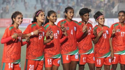 ইরান ও তুর্কমেনিস্তানকে হারাতে চায় বাংলাদেশ