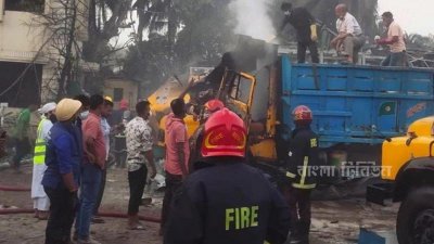 অক্সিজেন কারখানায় বিস্ফোরণে নিহত ৭, মালিকসহ ১৬ জনের বিরুদ্ধে মামলা