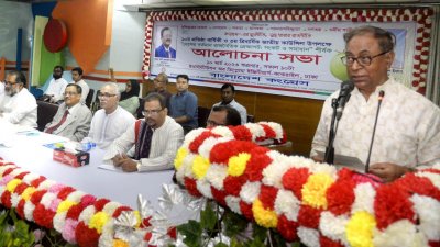 বাজারে গেলে দেশে সরকার আছে বলে মনে হয় না: সাইফুল হক
