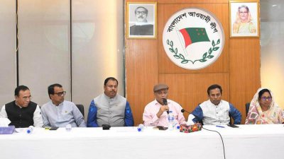 মতবিনিময় সভায় বক্তব্য রাখছেন তথ্যমন্ত্রী ড. হাছান মাহমুদ