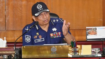 ঈদে অপরাধ দমনে জোরালো কার্যক্রমের নির্দেশ আইজিপির