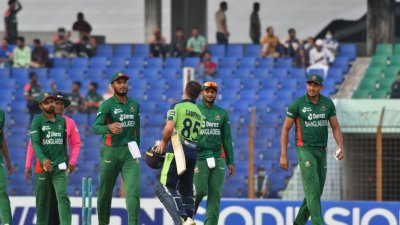 হোয়াইটওয়াশ করা হলো না