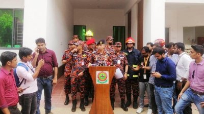 রাজধানীর অনেক মার্কেট ঝুঁকিপূর্ণ: ফায়ারের ডিজি