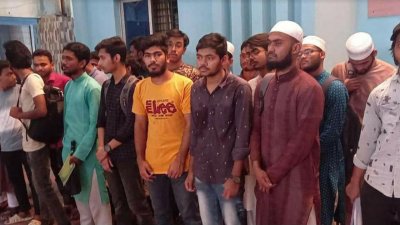 কোচিং সেন্টারে গোপন বৈঠকের অভিযোগে শিবিরের ২৬ নেতাকর্মী আটক
