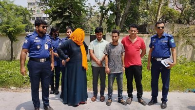 চার জনকে বিভিন্ন মেয়াদে কারাদণ্ড দিয়েছেন ভ্রাম্যমাণ আদালত