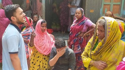 নিহতের স্বজনদের আহাজারি