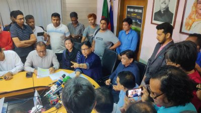 নিষিদ্ধ সোহাগের জন্য বাফুফের দুয়ারও বন্ধ