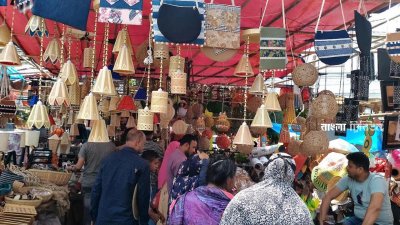 সোমবার থেকে শুরু হয়েছে বৈশাখী মেলা