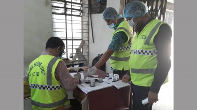 কক্সবাজারে ১০ মরদেহ উদ্ধার: পরিচয় শনাক্তে কাজ করছে সিআইডি