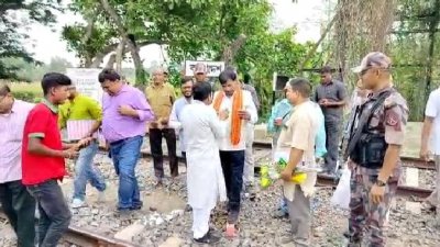 গেদে সীমান্তে বিজেপি সাংসদ জগন্নাথ সরকার