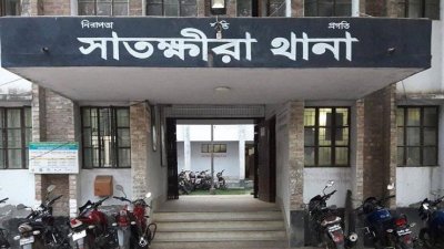 মোটরসাইকেলের ত্রিমুখী সংঘর্ষে বাবা-ছেলেসহ নিহত ৩