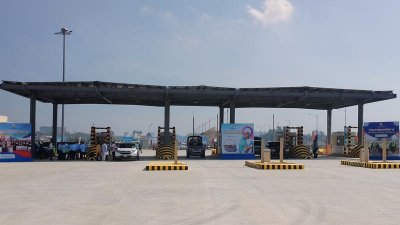 বঙ্গবন্ধু টানেলের টোল প্লাজা