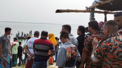 নগরীর কাজলার ফুলতলা এলাকার পদ্মা নদী থেকে মাহিমের লাশ উদ্ধার