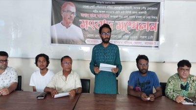মোংলা প্রেসক্লাবে সংবাদ সম্মেলনে এ অভিযোগ করেন মাহে আলমের ছেলে সোহেল রানা