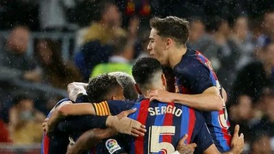 বেতিসকে উড়িয়ে শিরোপার আরও কাছে বার্সা
