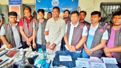 গ্রেফতার শফিকুল ইসলাম।