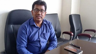 কুড়িগ্রাম কৃষি বিশ্ববিদ্যালয়ের উপাচার্য জাকির হোসেন