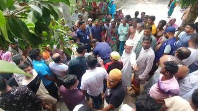 শ্রীনগরে স্বামীকে পিটিয়ে হত্যার অভিযোগ স্ত্রীর বিরুদ্ধে