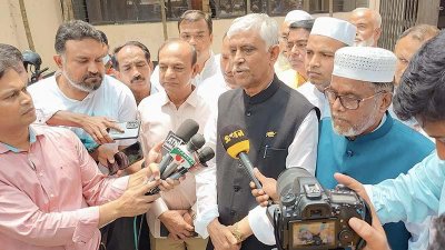 গাজীপুর সিটি নির্বাচনে আওয়ামী লীগ মনোনীত মেয়র প্রার্থী আজমত উল্লা