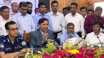 বরিশাল সিটি করপোরেশন নির্বাচন উপলক্ষে প্রস্তুতিমূলক সভায়ে অতিথিরা