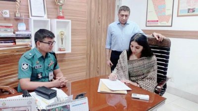 ‘নির্দেশদাতা’ হিসেবে জিয়াউর রহমানের বিরুদ্ধে মামলা দায়ের করেন সংসদ সদস্য নাহিদ ইজহার খান