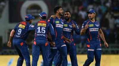 শেষ ওভারে মহসিনের দারুণ বোলিং
