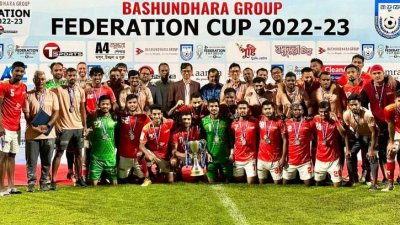 তৃতীয় হয়েছে বসুন্ধরা