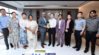 চীনের কাছে সহায়তা চায় পোশাক ব্যবসায়ীরা