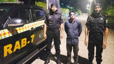 গ্রেফতার শাহ পরান