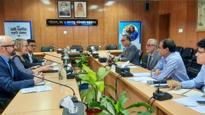 বাংলাদেশে নিযুক্ত ব্রিটিশ হাইকমিশনার সারাহ কুকের নেতৃত্বে একটি প্রতিনিধি দল বাংলাদেশ সচিবালয়ে পরিবেশমন্ত্রীর সঙ্গে সাক্ষাৎ করে। ওই প্রতিনিধি দলের সঙ্গে পরিবেশমন্ত্রী মো. শাহাব উদ্দিনের বৈঠক