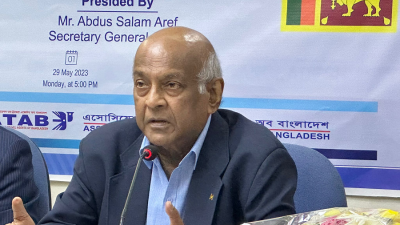 কথা বলছেন ঢাকায় নিযুক্ত শ্রীলঙ্কার হাইকমিশনার সুদর্শন সেনেভিরাত্নে