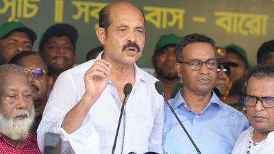ডিএনসিসির সব রাস্তা ও ফুটপাতে গাছ লাগানো হবে: মেয়র আতিক
