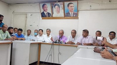 সংবাদ সম্মেলনে রুহুল কবির রিজভী