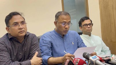 সংবাদ সম্মেলনে মেয়র তাপসের আইনজীবীরা