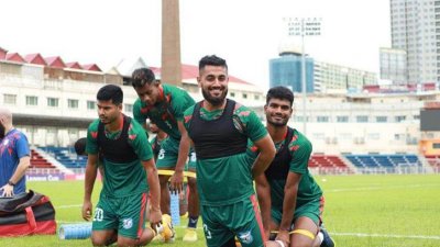 অনুশীলনে ফুরফুরে বাংলাদেশ