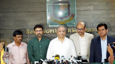 সংবাদ সম্মেলনে আঞ্চলিক সংস্থা নিয়ে কথা বলেন পাপন
