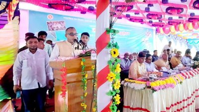অনুষ্ঠানে বক্তব্য দিচ্ছেন পরিবেশমন্ত্রী মো. শাহাব উদ্দিন