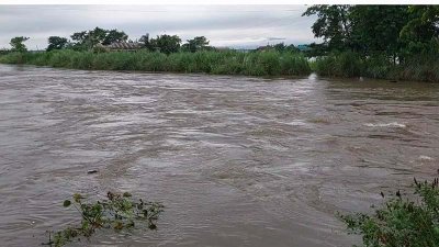 সুনামগঞ্জের নদীতে বাড়ছে পানি
