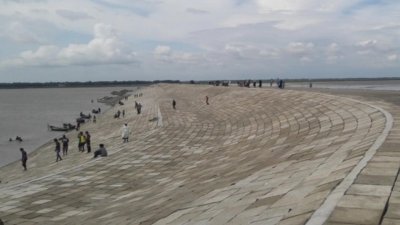 কোম্পানীগঞ্জ উপজেলার মুছাপুর রেগুলেটর এলাকা