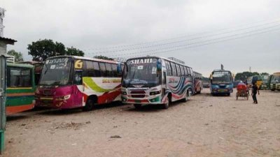৩৩ ঘণ্টা পর রাজবাড়ী-ঢাকা রুটে বাস চলাচল শুরু