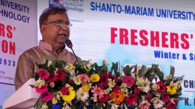 বক্তব্য দিচ্ছেন  সংস্কৃতি প্রতিমন্ত্রী কে এম খালিদ