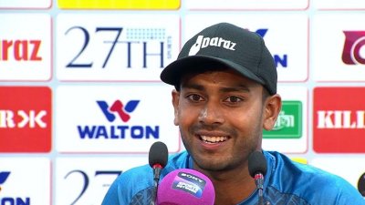 মেহেদী হাসান মিরাজ।