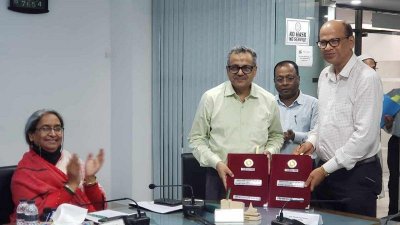 সেবার মান বাড়ানোর আহ্বান জানিয়েছেন শিক্ষামন্ত্রী ড. দীপু মনি