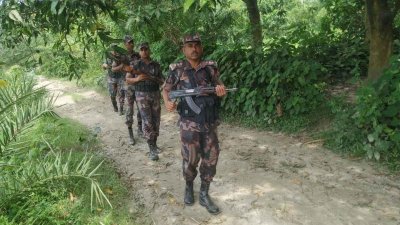 সীমান্তে পাহারায় বিজিবি